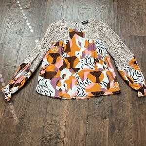 Boutique fall top!